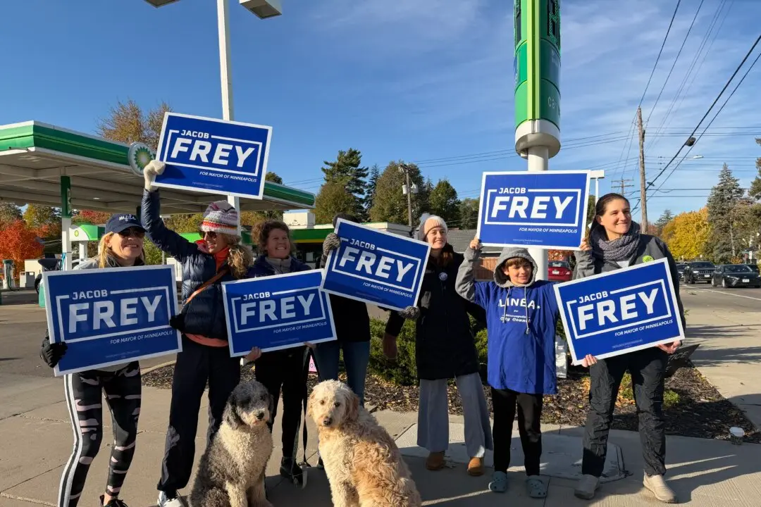 Mayor Defeats Democratic Socialist in Minneapolis