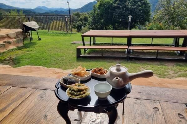 'One Bite, One Sip' experiential program at White Dandelion Village. (White Dandelion Village)