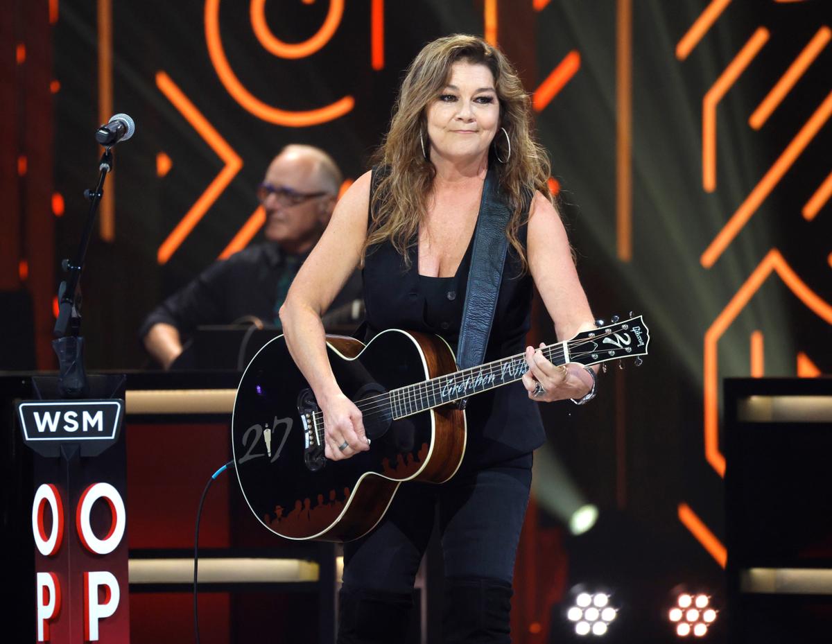 Gretchen Wilson Rerecording Debut Album With Miranda Lambert, Cody Johnson, Among Other Country Stars