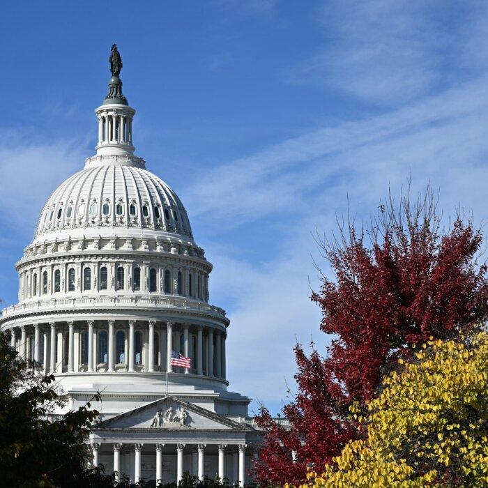 Senate Reconvenes for Floor Session (Nov. 8)