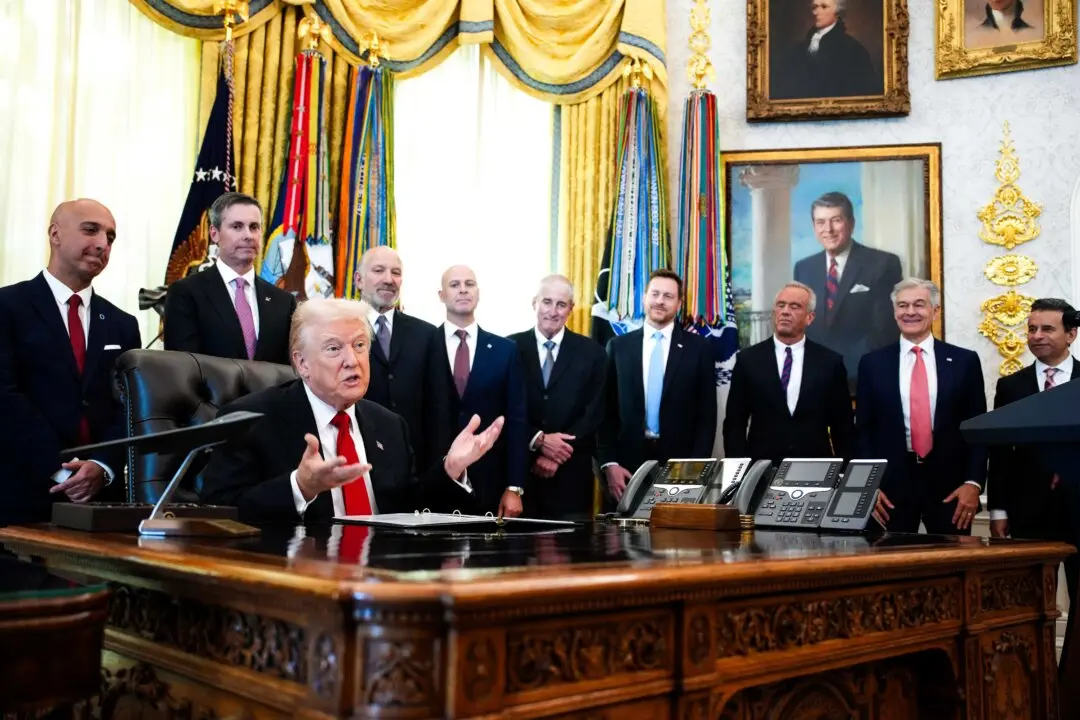 Trump Deal Lowers Price of Popular Weight-Loss Drugs By Nearly 90 Percent