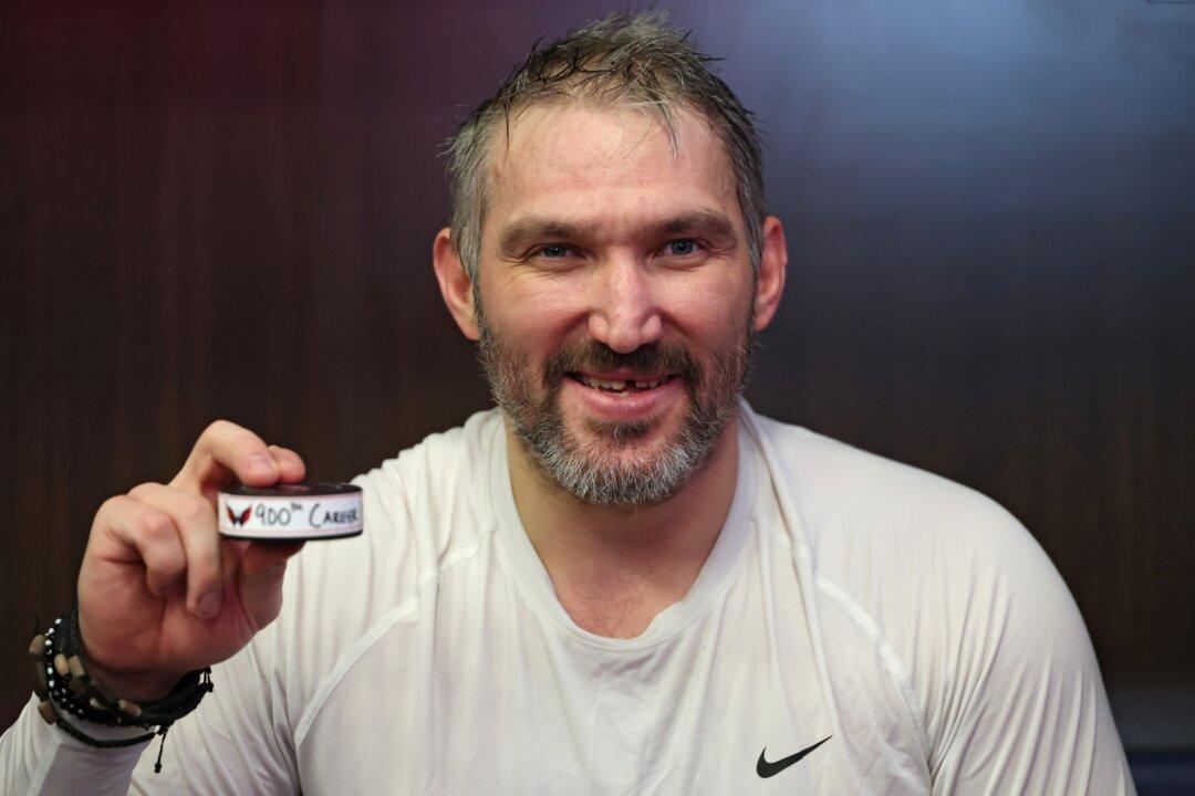 How Alex Ovechkin’s 900th Goal Became a Catch-22 Moment