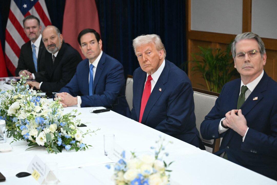 Trump’s Trade-Offs With Xi Deliver Results on Fentanyl and Agriculture