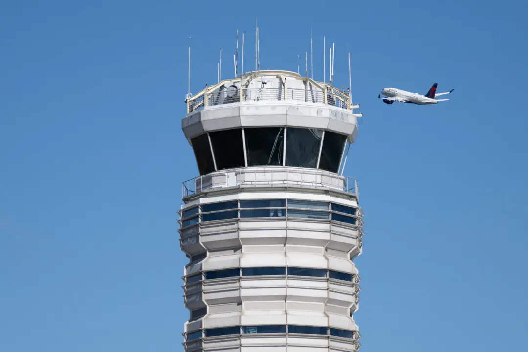 Air Traffic Controller Shortages Ease Up Ahead of Expected End to Shutdown