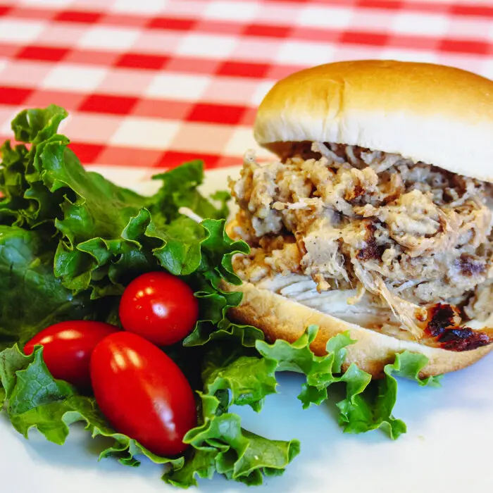 Dubuque’s Holiday Sandwich That Never Leaves the Menu