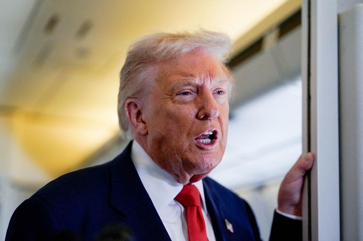 Trump Changes Course, Tells Republicans to Back Epstein Files Release thumbnail