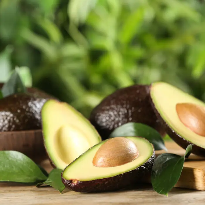 Everything You Need to Know About How to Select, Store, and Freeze Avocados
