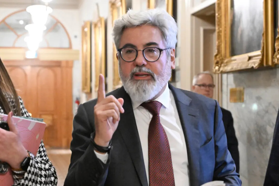 Quebec Liberal Leader Calls for External Investigation Into Report on Cash for Votes