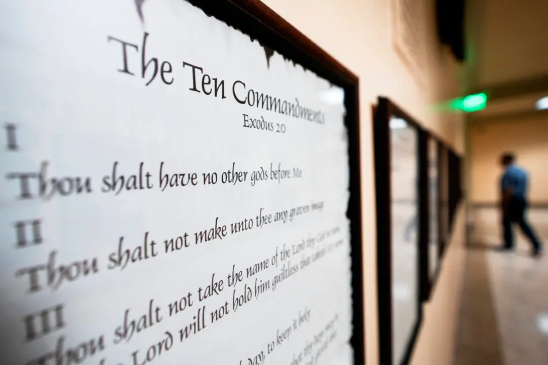 Appeals Court Upholds Louisiana’s Ten Commandments Law