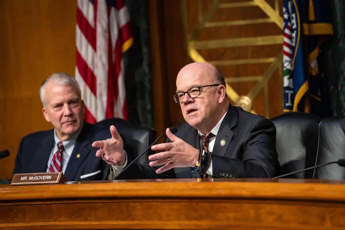 House Passes Elections Bill Requiring Proof of Citizenship, Voter ID | USNN World News Rep. Jim McGovern (D-Mass.) speaks during a hearing on Capitol Hill on Nov. 20, 2025. (Madalina Kilroy/The Epoch Times)