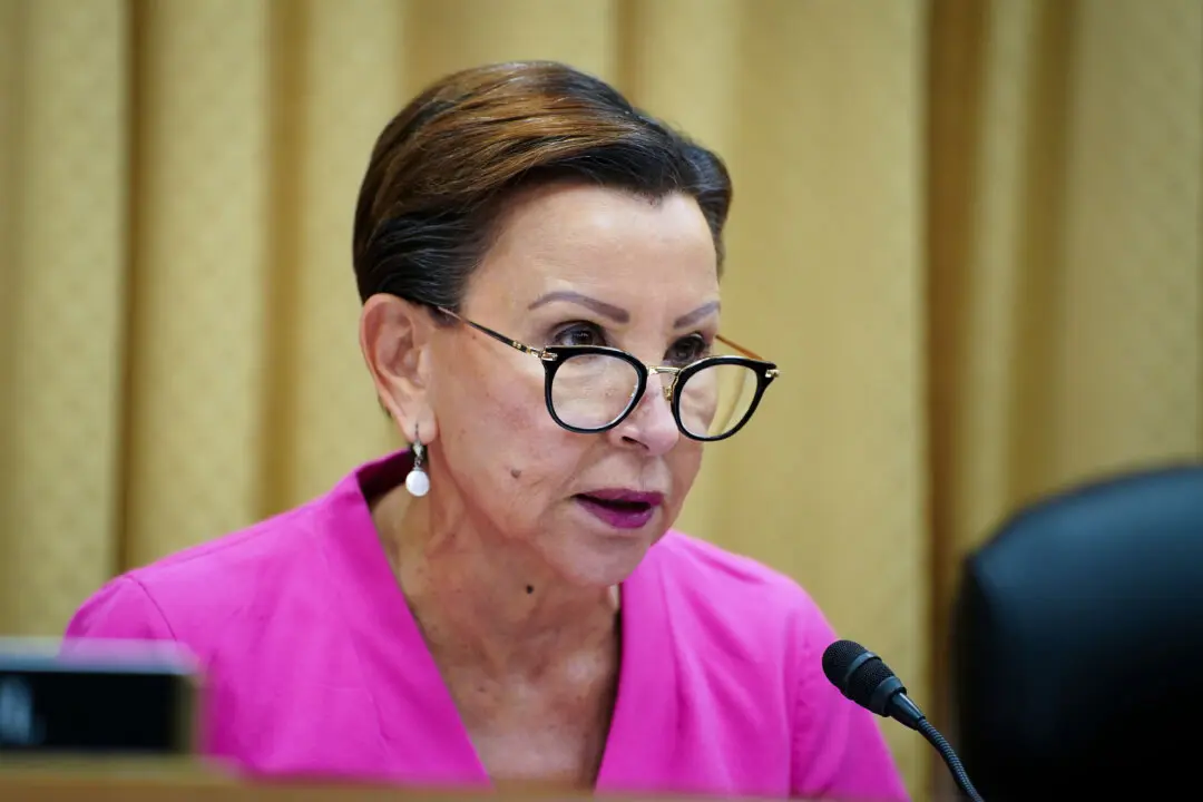 Long-Serving NYC House Democrat Rep. Velázquez Will Not Seek Reelection in 2026