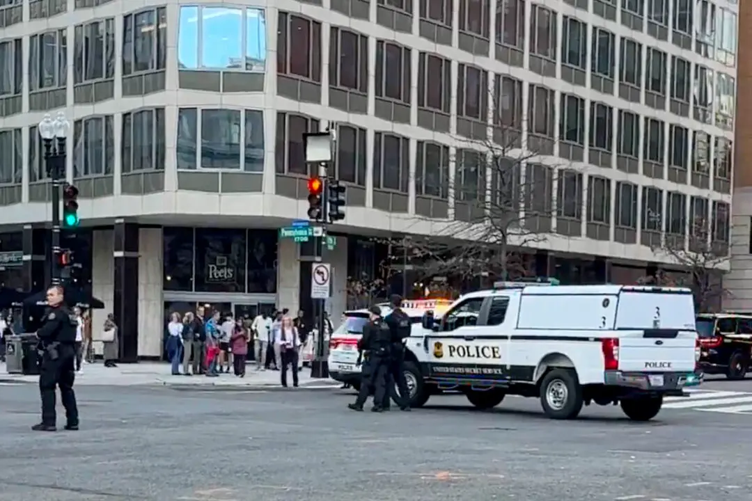 2 National Guardsmen Killed in Shooting Near White House