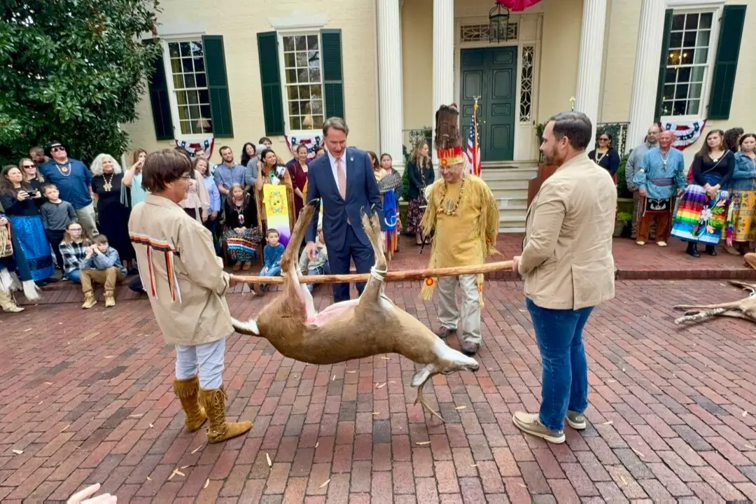 Virginia Governor Salutes Tribes’ Decades of Deer Hunting to Feed the Homeless