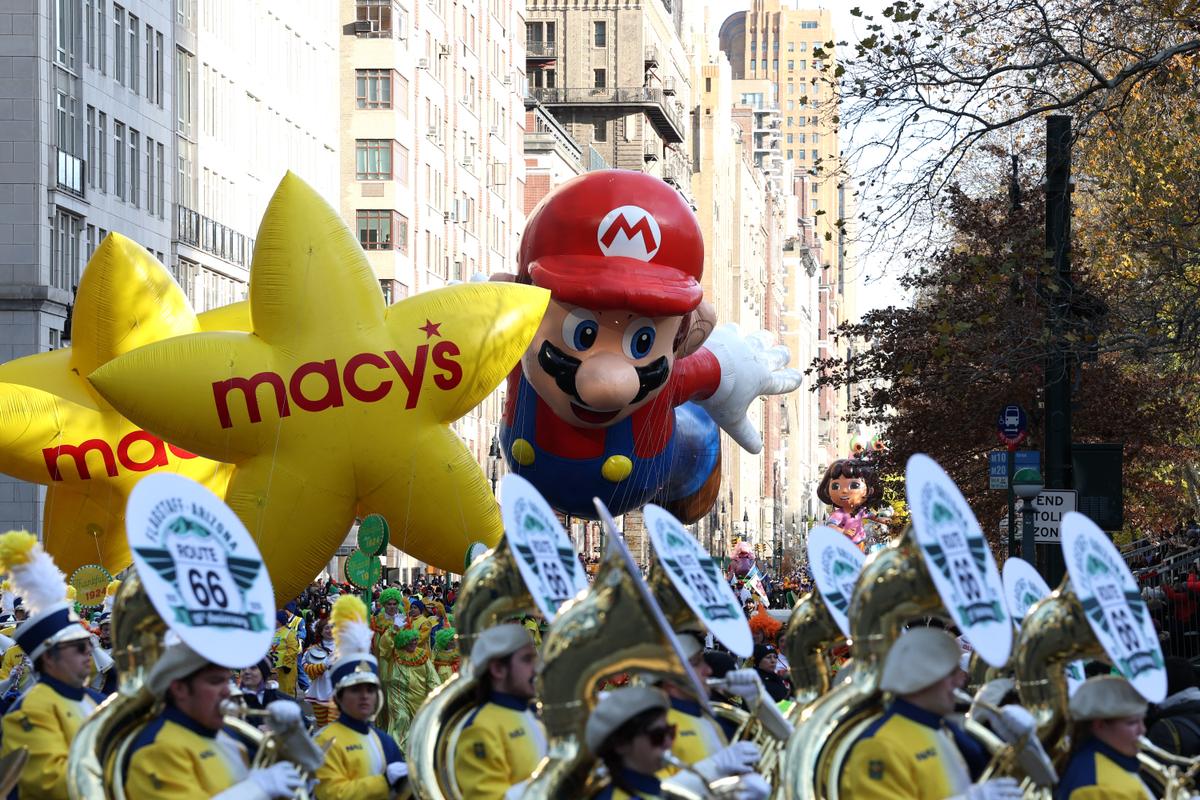 Giant Balloons and Marching Bands Glide Through New York in Macy’s Thanksgiving Day Parade
