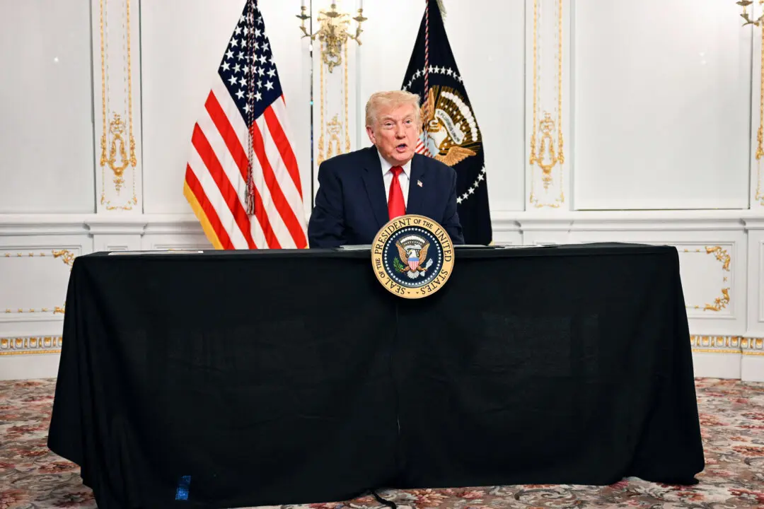 Trump Says US May Cut Income Tax Completely in Next Couple of Years Due to Tariff Income