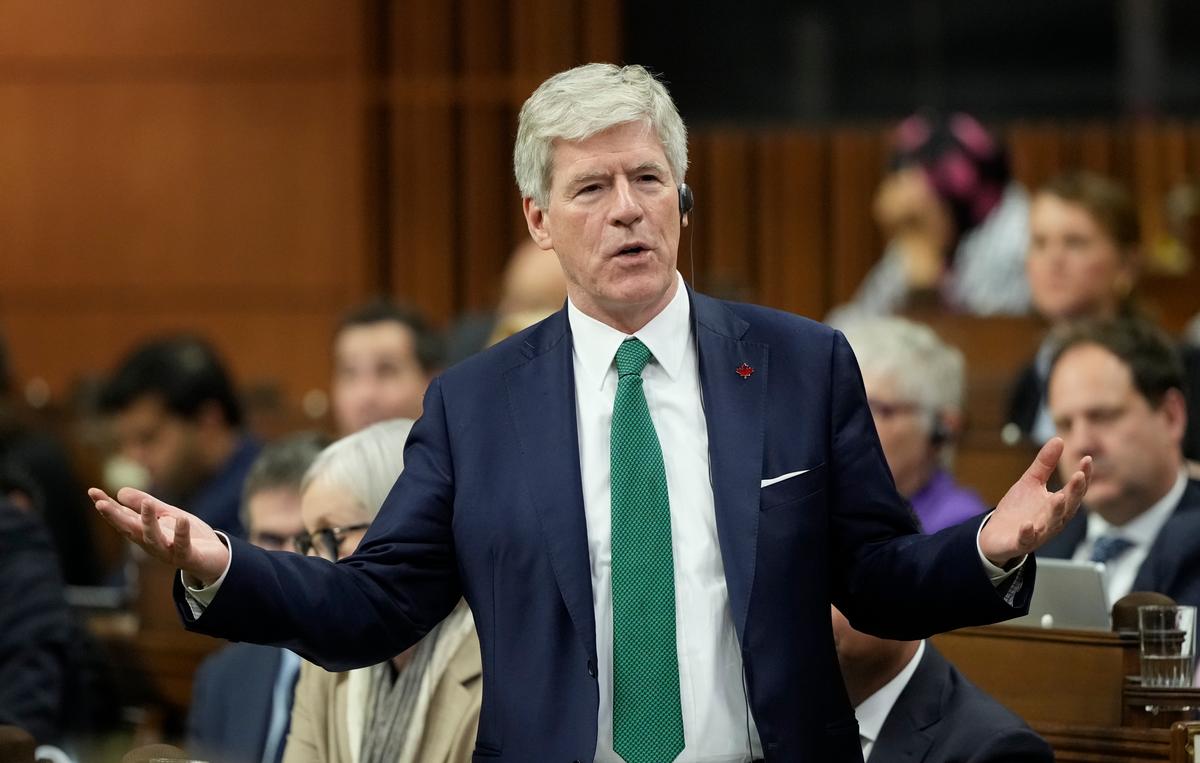 Canada and India Aim to Boost Trade in Oil and Gas