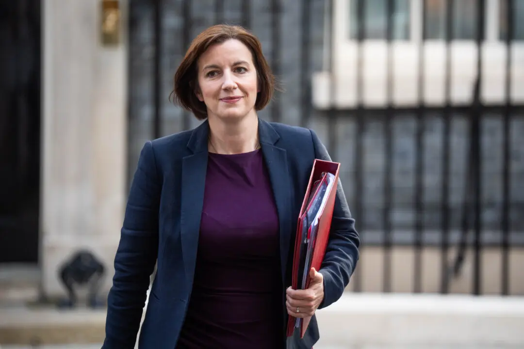 Brexit and Austerity Still Causing ‘Major Problems’ for Economy: Phillipson