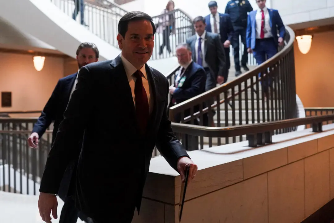 Hegseth, Rubio Brief Congressional Committees Leaders on Classified Details of Drug Boat Strikes