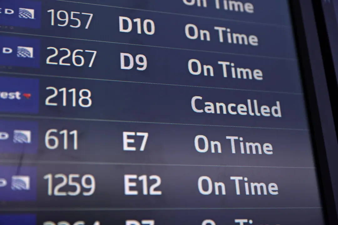 Disruptions Raise Stakes for Senators as Record-Breaking Government Shutdown Hits 40th Day