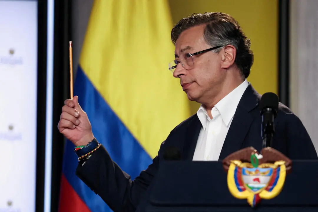 Colombian President Orders Halt to Intelligence Sharing With US Over Drug Boat Strikes