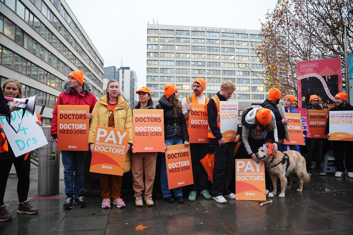 Doctors Holding Patients to Ransom by Going on Strike – Streeting
