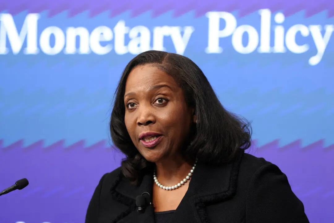 Supreme Court Blocks Trump’s Firing of Fed Board Member