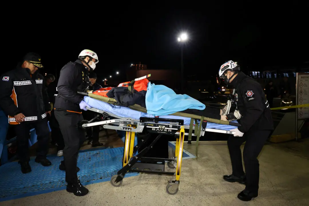 South Korea Arrests Crew Members for Negligence After Ferry Runs Aground