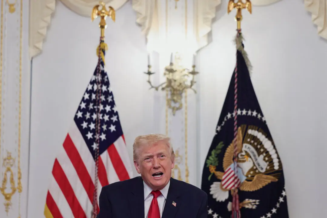 Trump Says US May Cut Income Tax Completely in Next Couple of Years Due to Tariff Income