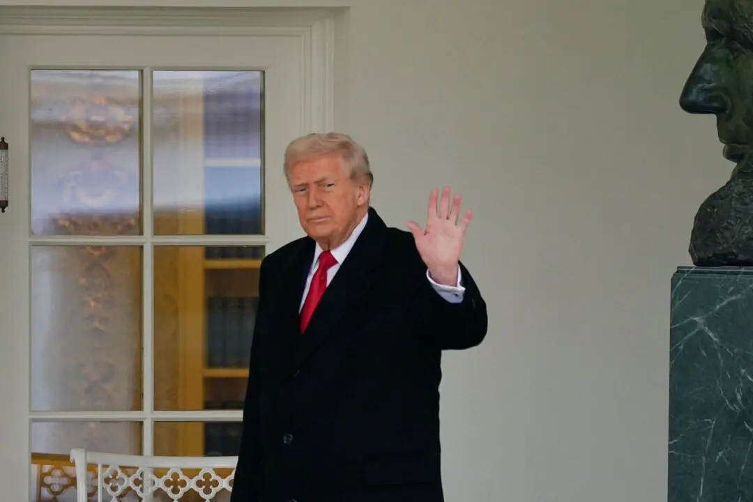 Trump Confirms He Spoke With Venezuelan President Maduro