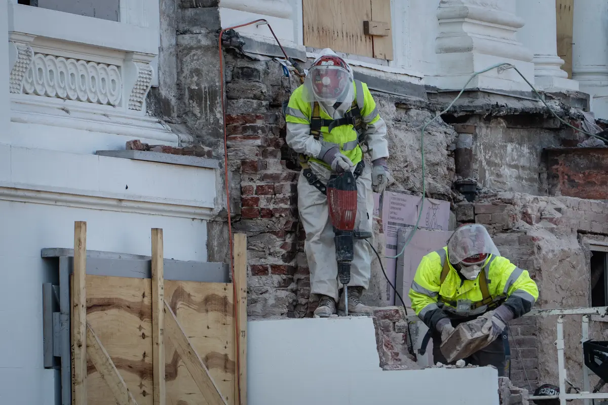 Judge Says He’s Unlikely to Block Construction of White House Ballroom, for Now thumbnail