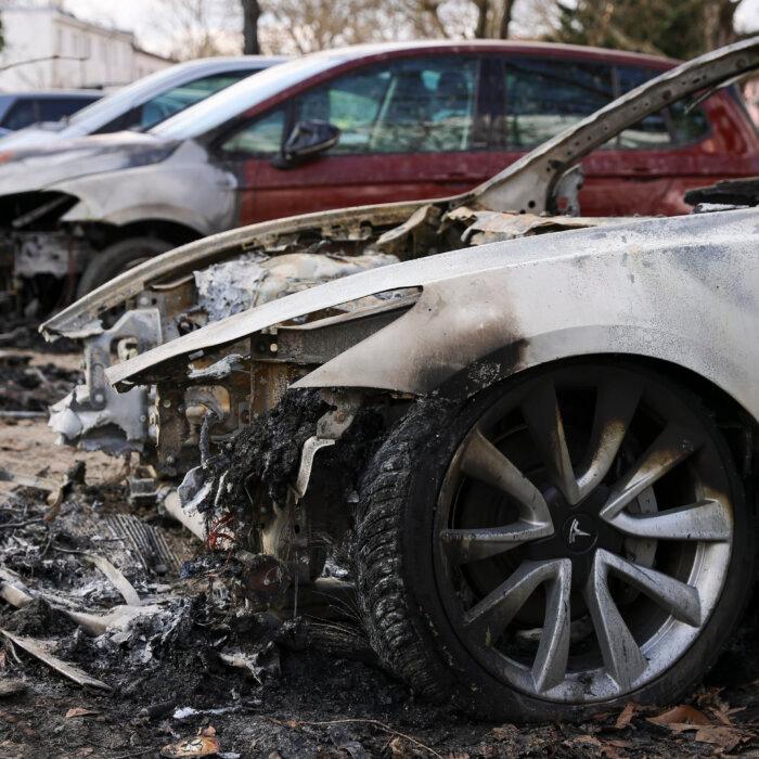 Petrol Vehicles 5 to 20 Times More Likely to Catch Fire than EVs: Peak Body