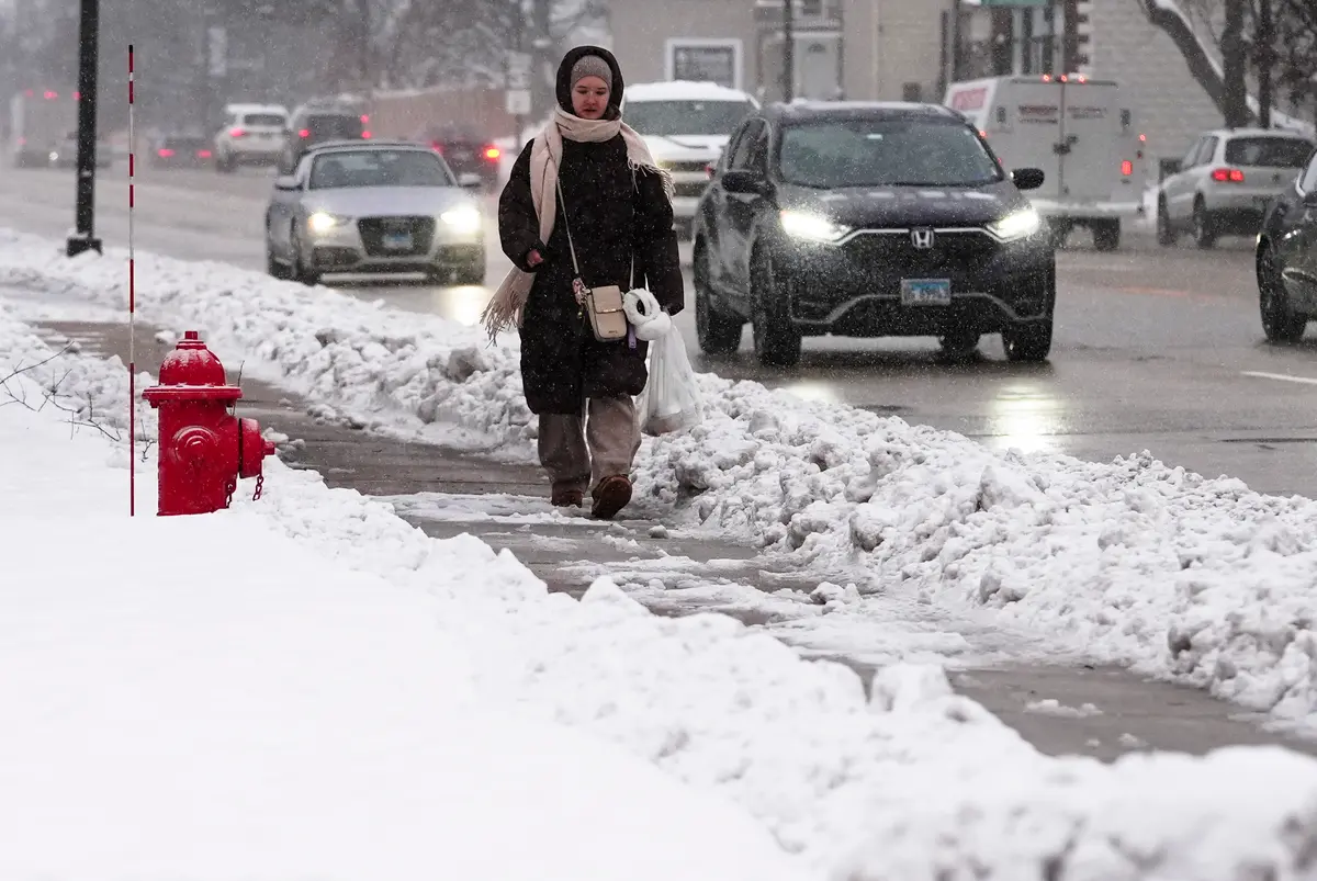 Winter Storm Warnings Issued Across 5 Northeast States thumbnail