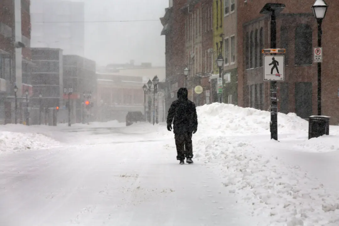 Winter Storm Moves Into Atlantic Canada, Bringing Heavy Wet Snow and High Winds