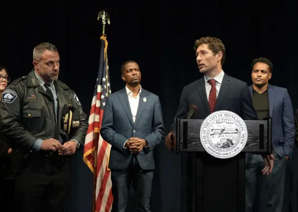 Police ‘Will Not Cooperate With ICE Agents’: Minneapolis Mayor