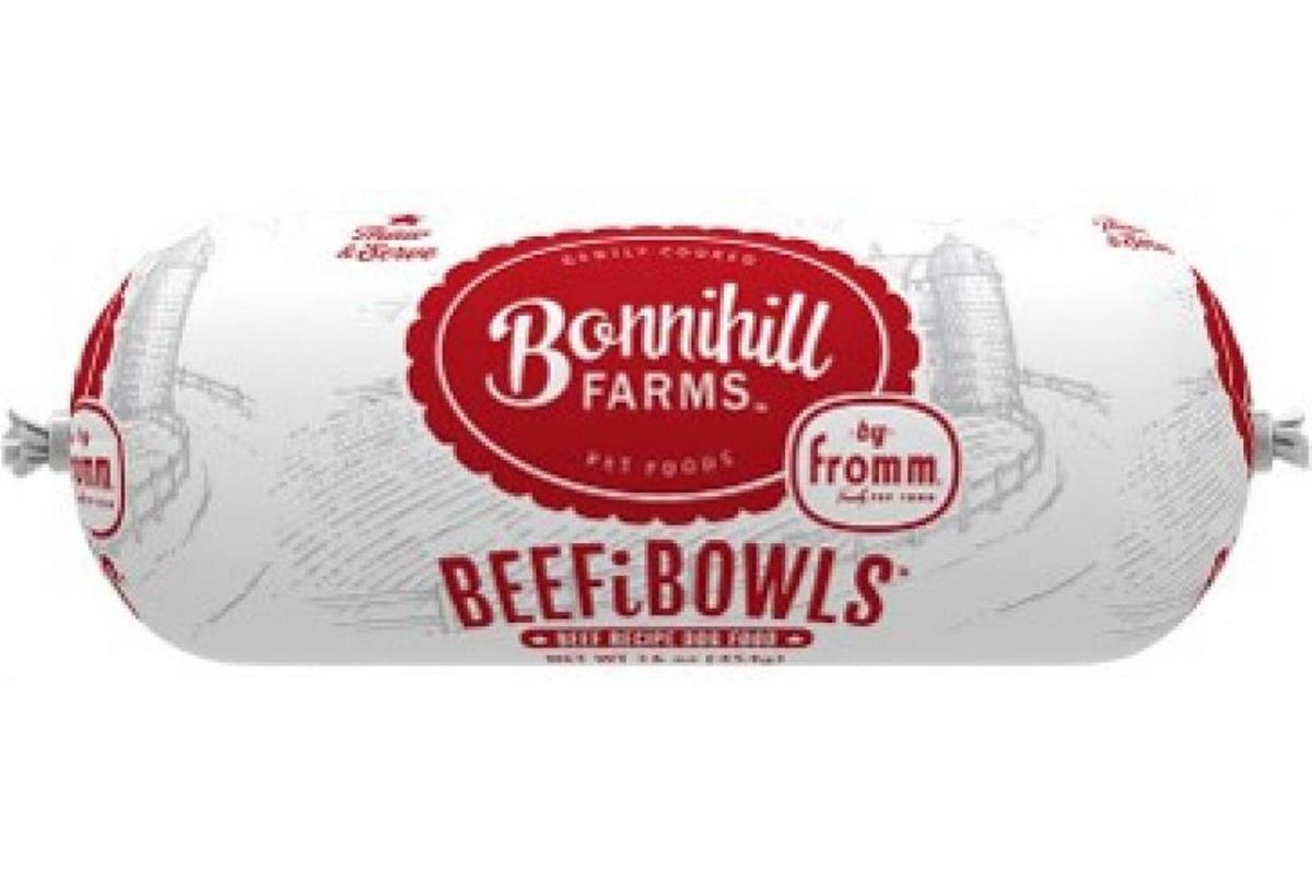 Dog Food Recalled in 14 US States Due to Plastic Contamination thumbnail