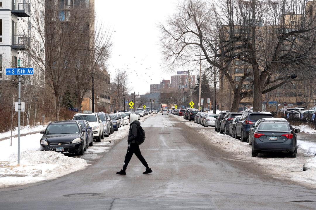 Dr. Oz Threatens to Pull Funding From Minnesota After $1 Billion in Medicaid Funding Was Stolen by Fraudsters