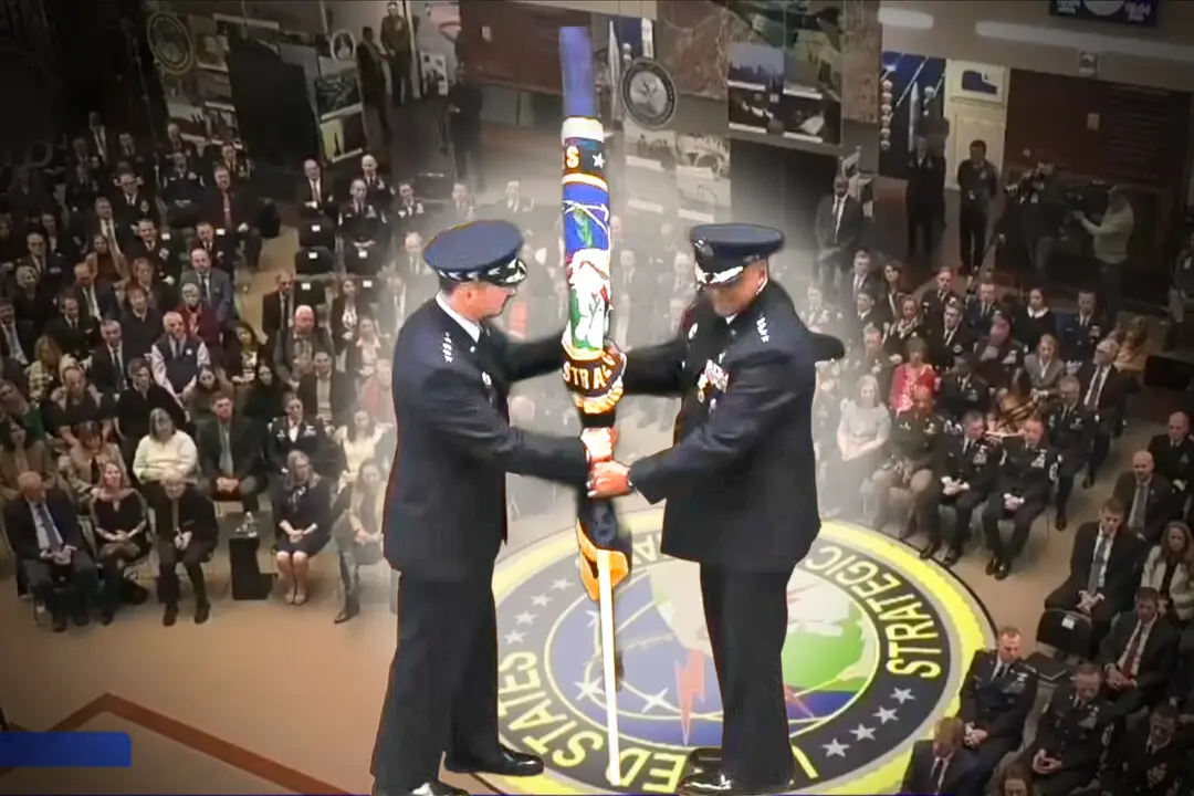 US Strategic Command Holds Change of Command Ceremony