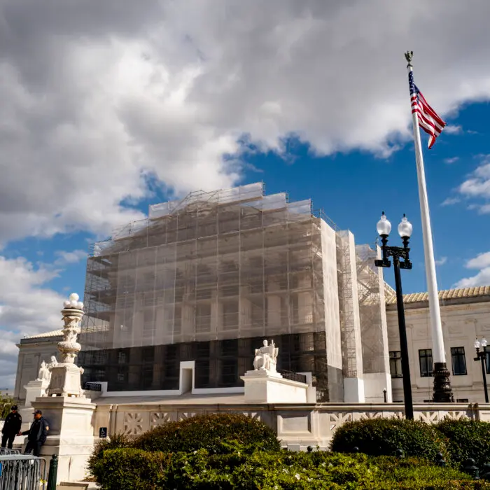 Supreme Court Blocks Trump’s Deployment of National Guard to Chicago
