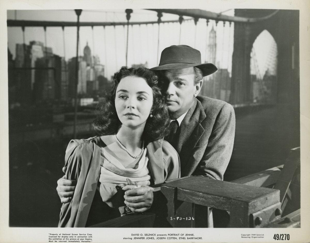 Jennie Appleton (Jennifer Jones) and Eben Adams (Joseph Cotten), in "Portrait of Jennie." (Vanguard Films/MovieStillsDB)