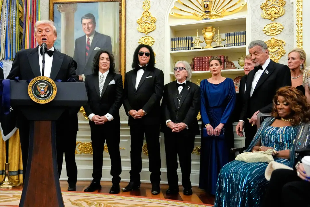 Trump Awards Kennedy Center Honors Medals in Oval Office