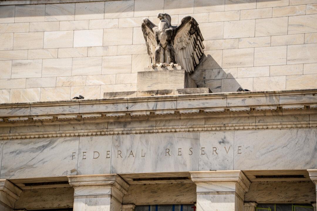 LIVE NOW: Federal Reserve Holds Meeting on Interest Rate Decision
