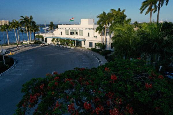 Miami Mayor Candidates Make Final Pitches to Voters