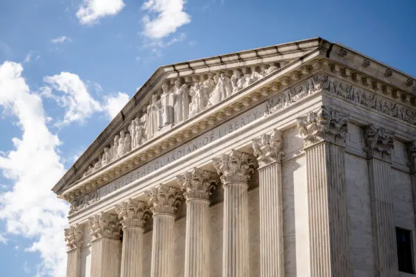 Supreme Court Revives Immigration Judges’ Free Speech Lawsuit