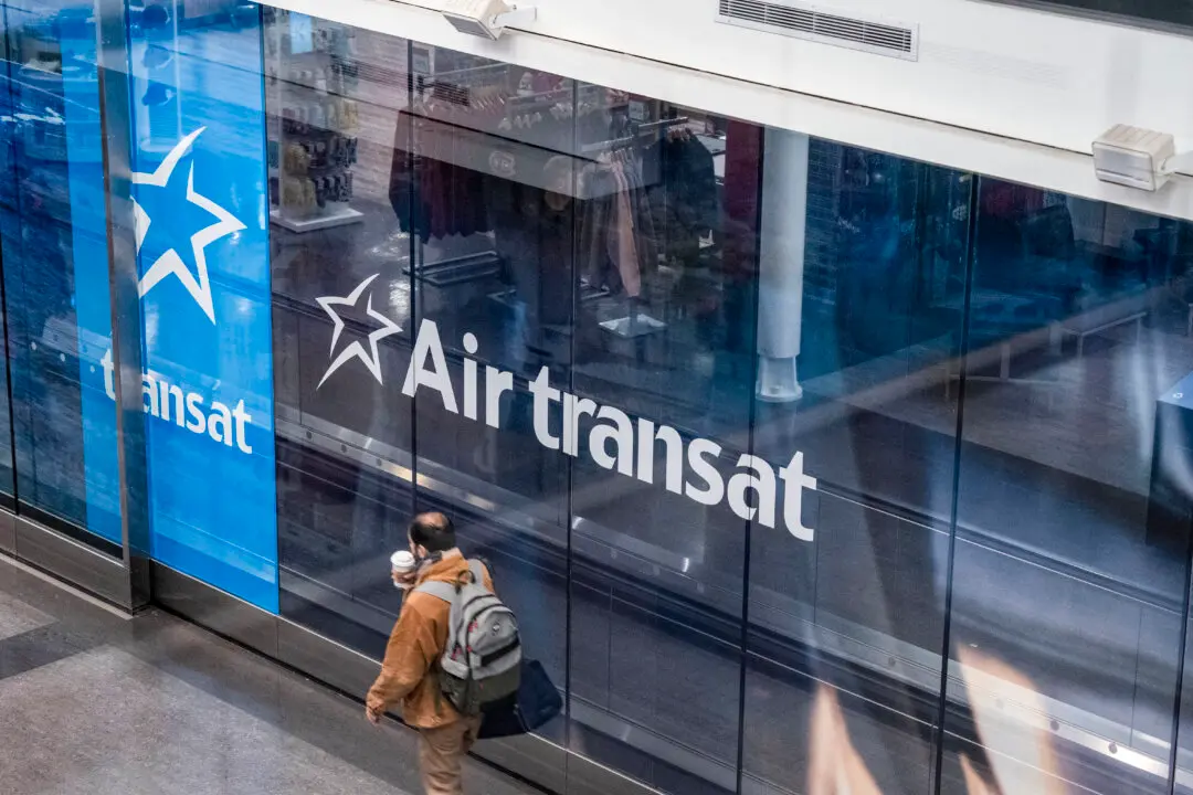 Air Transat Limits Fallout From Strike Threat, Flight Cancellations Under Two Dozen