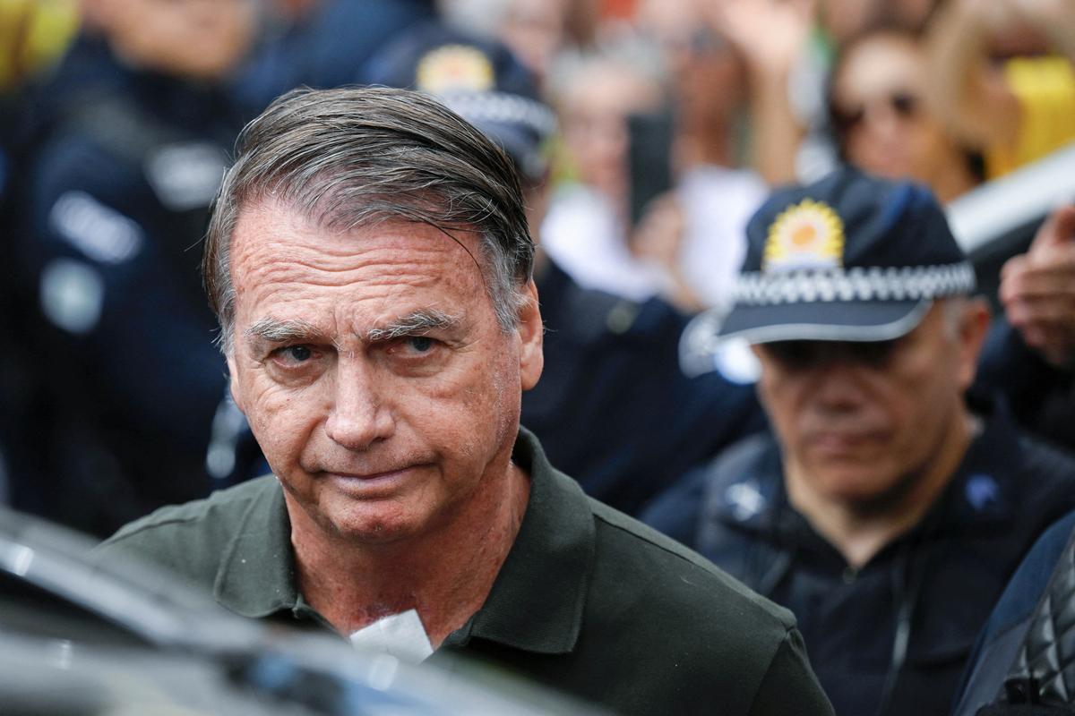 Brazil Lawmakers Pass Bill That Could Slash Bolsonaro’s Prison Sentence
