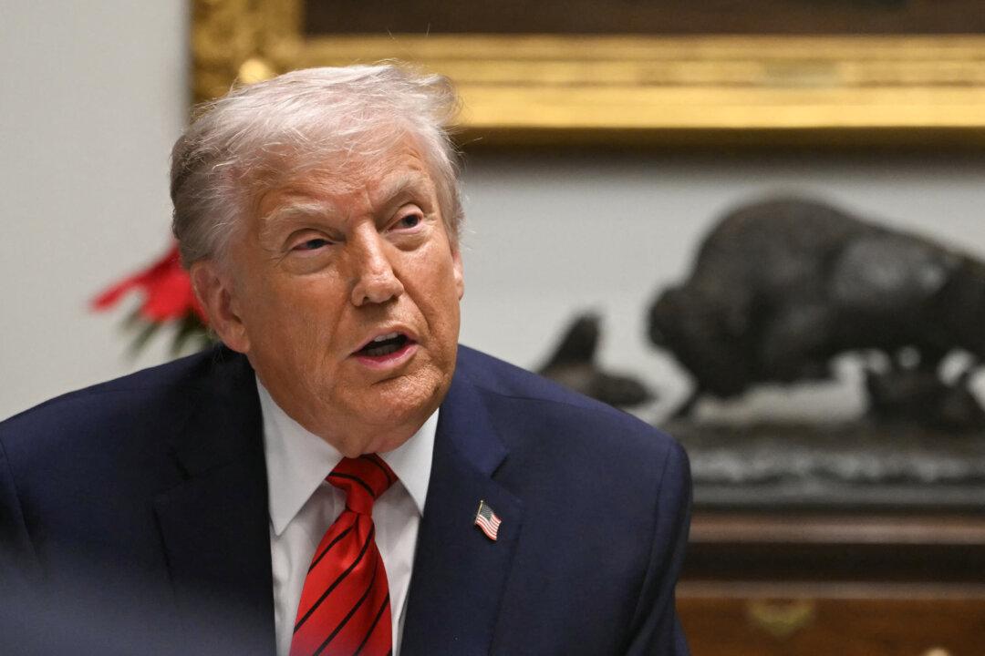 Trump Signs Order to Prevent States From Regulating AI