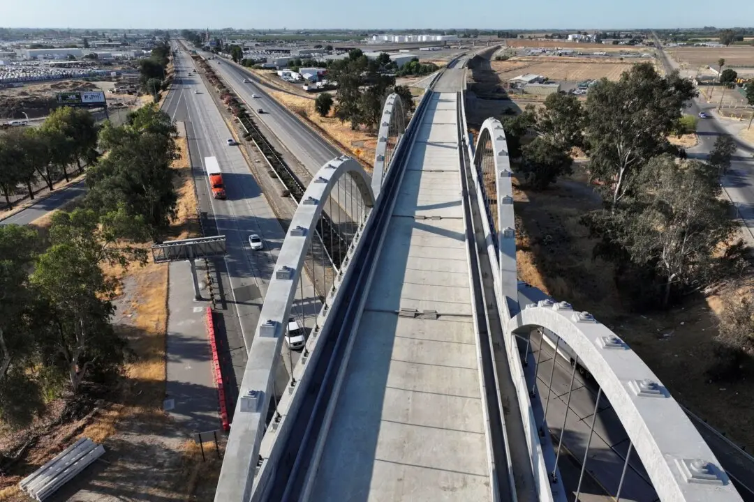 Judge Rejects Trump Admin Request to Dismiss California Rail Funding Suit