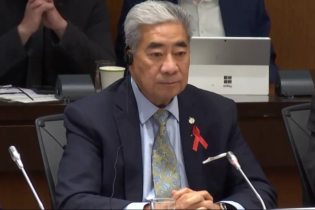 Another Conservative MP Crosses Floor to Join Liberal Caucus