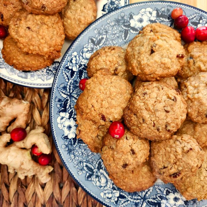 Hopelessly Devoted to Cookies? Try This Spiced Take on Classic Oatmeal