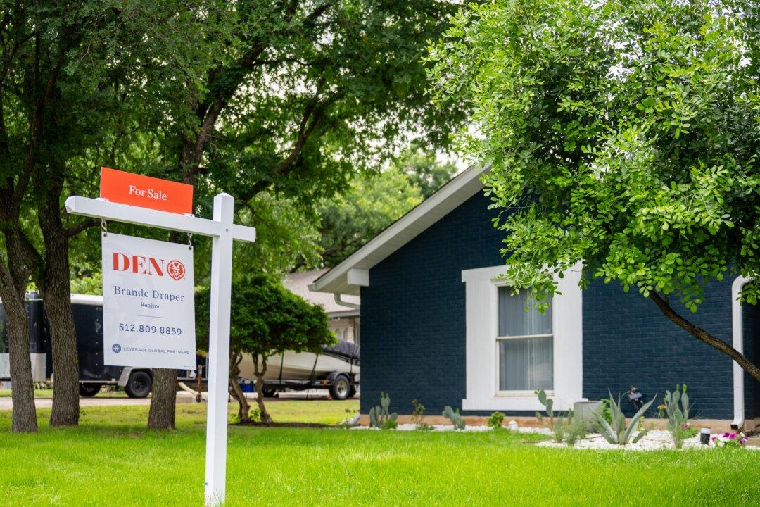 Shadow Inventory, Demand May Spur 2026 Housing Recovery: Compass